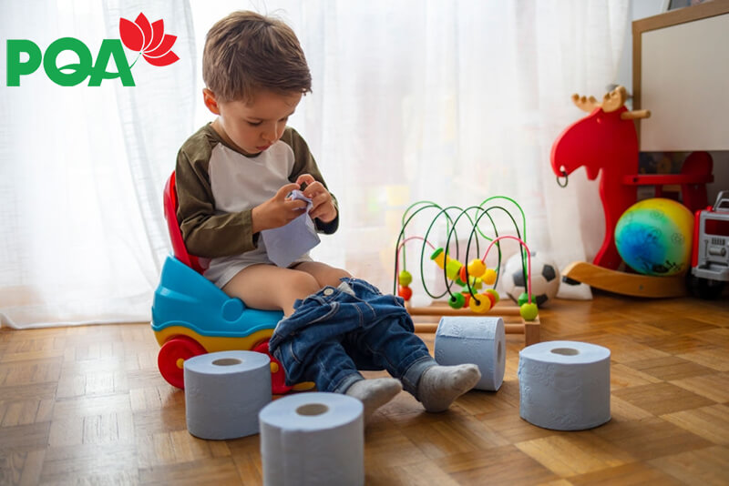 Trẻ em bị táo bón: Nguyên nhân, cách phòng bệnh hiệu quả