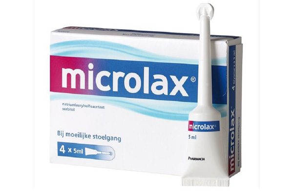 Có nên dùng thuốc bơm hậu môn chống táo bón hay không? 