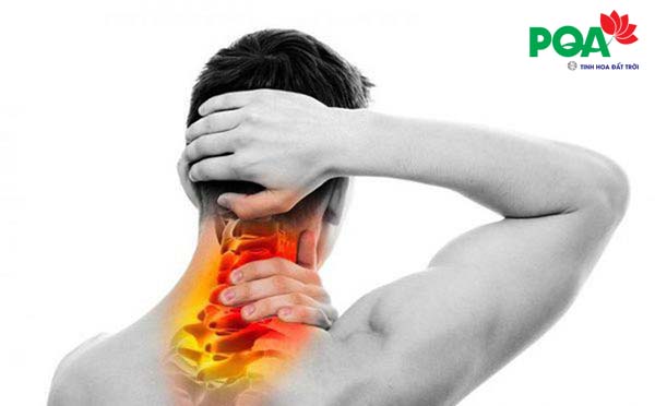 Đau mỏi vai gáy tê bì chân tay là dấu hiệu của bệnh gì? Điều trị như thế nào?